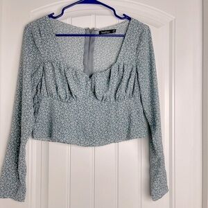 Boohoo Floral half Top